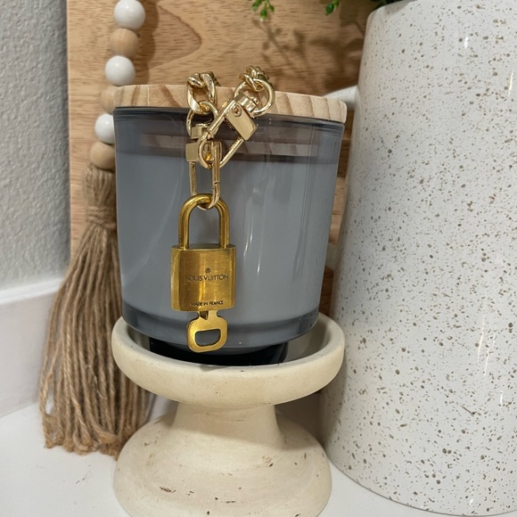 Louis Vuitton Lock and Key with chain #320 - Picture 5 of 5